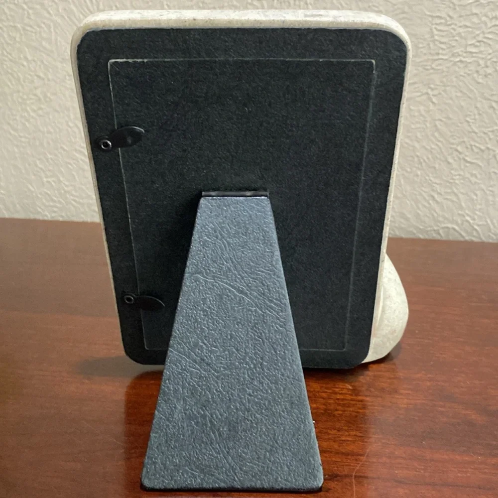 Vintage, Quarry Critters Bear Picture Frame, 4x6 - Picture 3 of 7